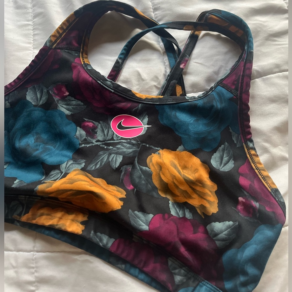 Nike sports bra